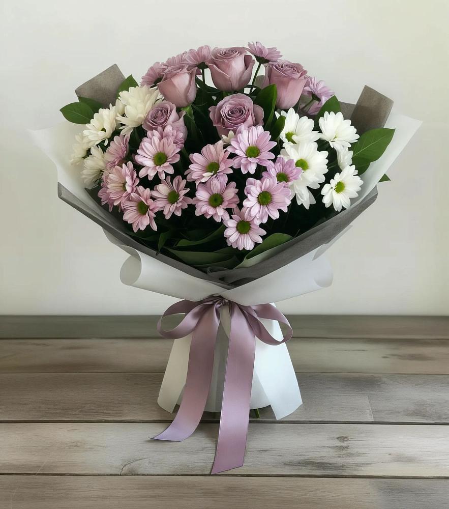 Букет цветов из: Хризантемы и Розы в Дмитриевке