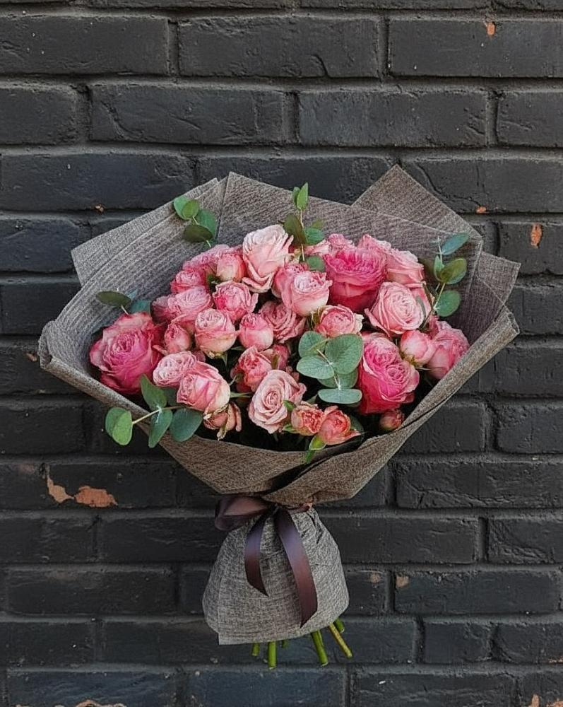 Букет цветов из: Розы в Дмитриевке