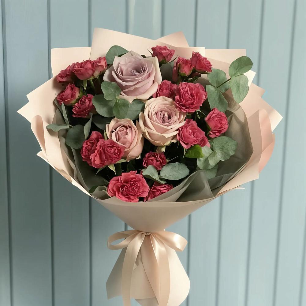 Букет цветов из: Гвоздики и Розы в Дмитриевке