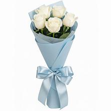Букет 5 Белых роз Проуд в Дмитриевке
