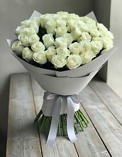 Букет 35 Белых роз в Дмитриевке