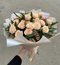 Букет Кремовые розы Латте в Дмитриевке