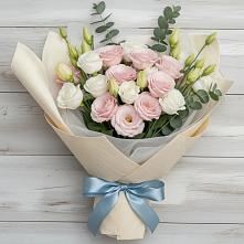 Букет цветов из:  Лизиантусы #REPLACE_PRED# Дмитриевке