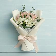 Букет цветов из:  Альстромерии в Дмитриевке