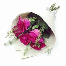 Букет цветов из:  Розы в Дмитриевке