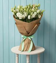 Букет цветов из:  Лизиантусы в Дмитриевке