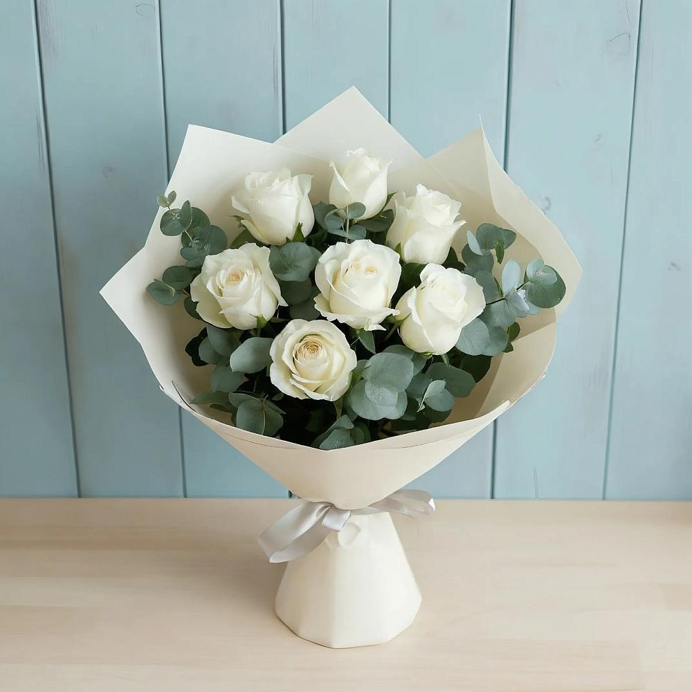 Букет Белые розы в Эвкалипте в Дмитриевке