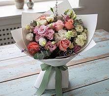 Букет цветов из:  Розы, Лизиантусы и Гвоздики в Дмитриевке