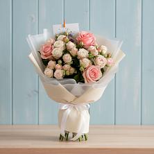 Букет цветов из:  Розы в Дмитриевке